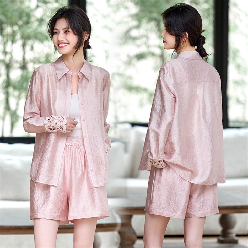 现货2025夏季新款小众设计时尚休闲简约衬衫套装两件套，女装套装/套裙，深水步