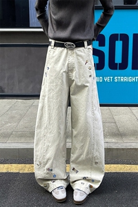 8X-M 卡通绣花休闲裤男2025新款情侣宽松阔腿弯刀裤子K9173P78图片