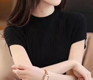 半高领飞机袖图片