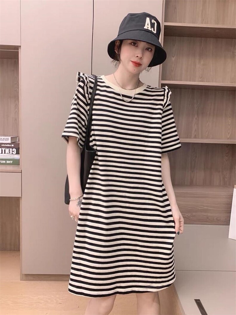 韩版飞袖休闲连衣裙，女装连衣裙，依多坊