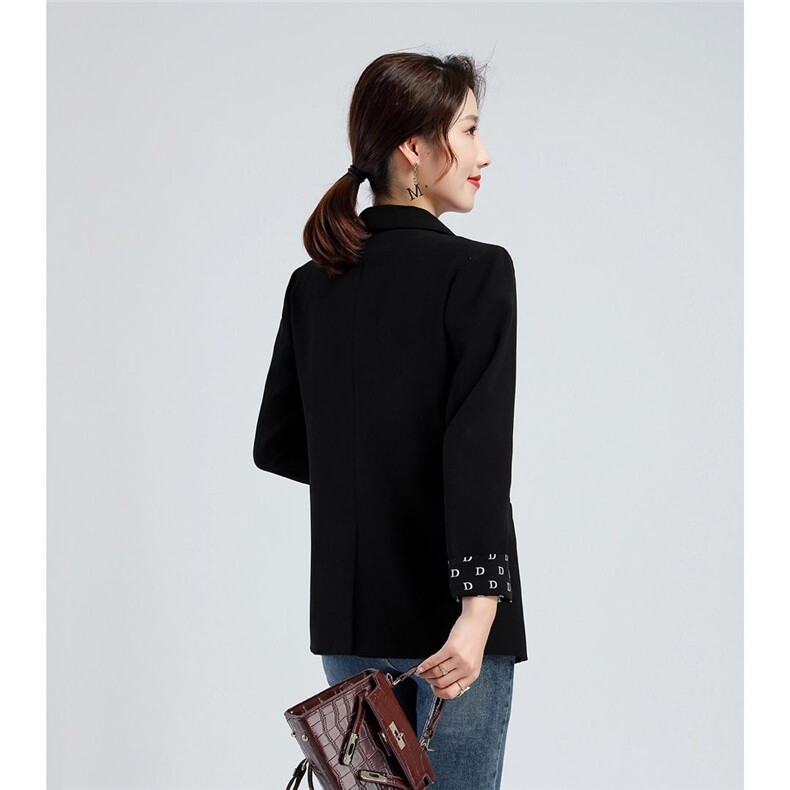 经典小西装，女装西装，裳之恋语