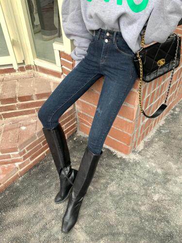 「现货」双扣，弹力，暖宝宝面料。搭配筒靴冬天的爱，女装，T7