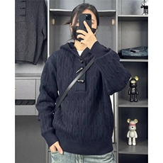 藏青色