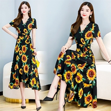 2025夏季新款向日葵花朵黄色连衣裙女不规则茶歇法式雪纺桔梗长裙，女装连衣裙，海爱依仁
