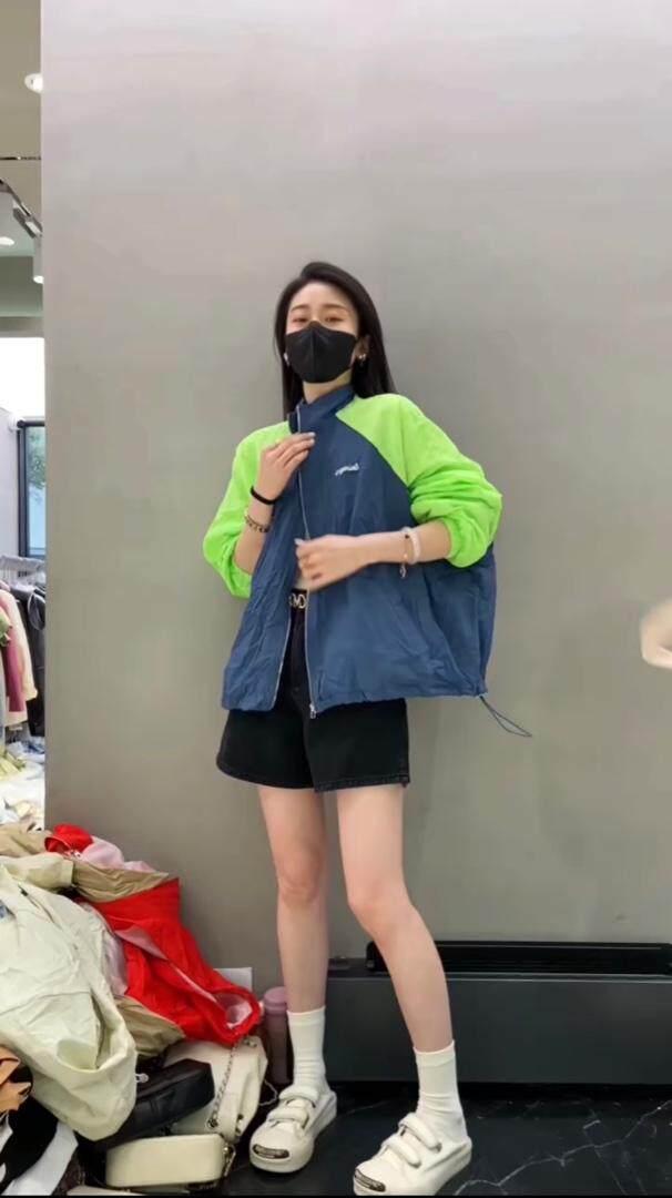 韩系撞色设计洋气小字母防晒小外套,女装其它,L·H·X