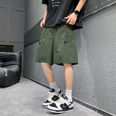军绿色