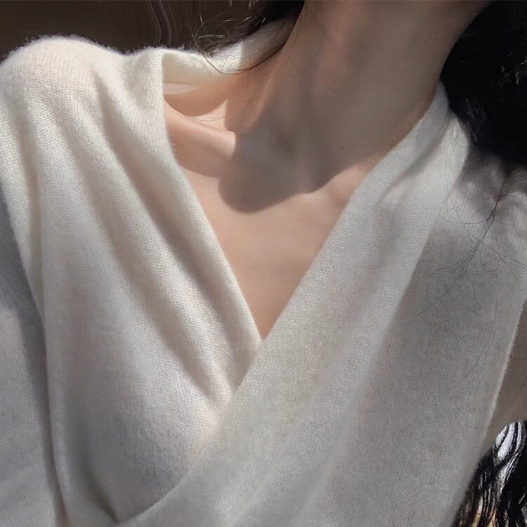 秋季新款气质百搭简约潮流打底针织衫优雅显瘦V领羊毛衫,女装羊毛衫,七柒羊绒