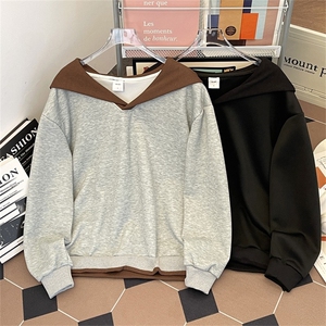 秋冬毛线拼接落肩连帽加绒卫衣W131P40