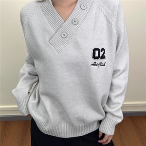北极绒V领毛衣男女款老钱风潮牌情侣毛衣高街慵懒风休闲外套图片