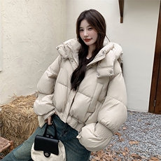 【新款现货】设计感连帽短款小个子白鸭绒面包服99819款P235K438，女装羽绒服，2C316