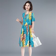2021年夏季中长款通勤韩版套头A字裙民族风连衣裙印花高腰裙短袖，女装连衣裙，伊满意