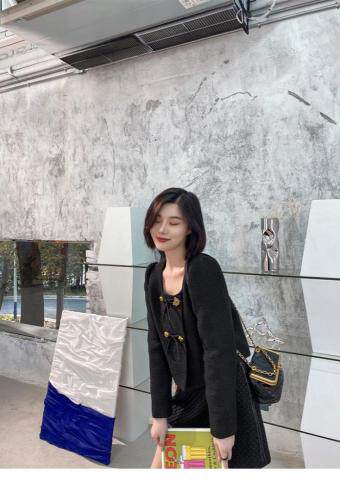 【现货】外贸原厂定制面料！金属扣外套短，其它，欧尼蒂