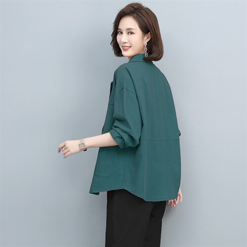 休闲西装早秋中年妈妈减龄洋气时髦宽松短款外套裤子搭配两件，女装短外套，悦见她