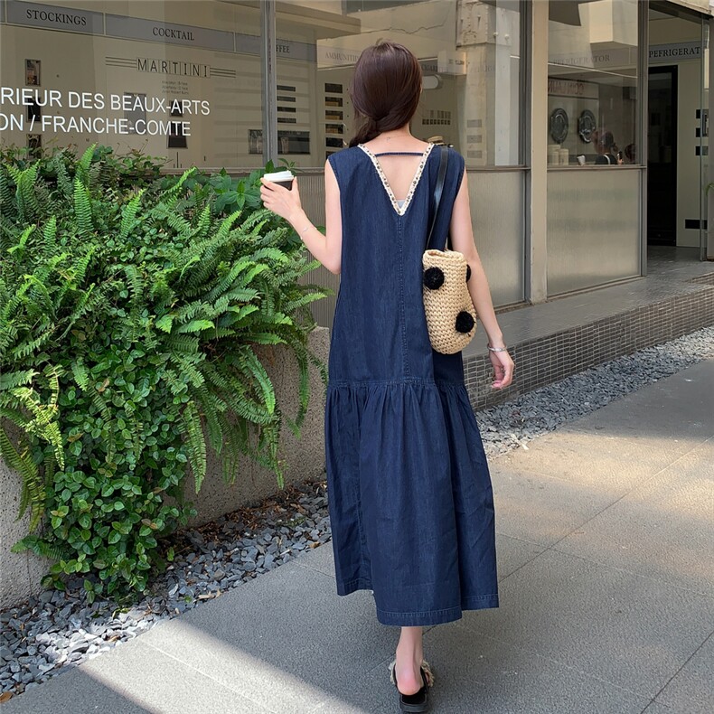 韩系轻薄无袖牛仔背心裙女2025夏民族花边宽松显瘦减龄纯欲连衣裙,女装连衣裙,2C159