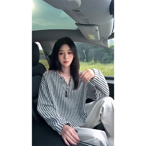 美式高街千鸟格子长袖T恤男女亨利V领英伦雅痞休闲宽松长袖打底衫图片