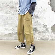 卡其色