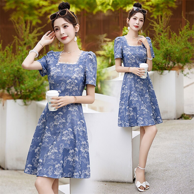 法式方领牛仔连衣裙女2024新款夏季薄款小个子高级感气质收腰显瘦，女装连衣裙，布芭啦