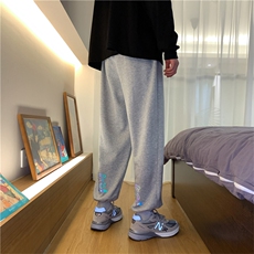 K3025/P45秋装现货潮流休闲裤男卫裤运动裤男女大码小熊反光夜光，男装休闲裤，电商A141