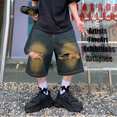 深蓝色