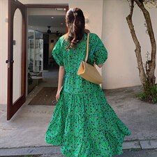 2021新款女装简约A字裙中长款连衣裙V领,女装连衣裙,阿菲诺依, 2021新款女装简约A字裙中长款连衣裙V领,女装连衣裙,阿菲诺依,