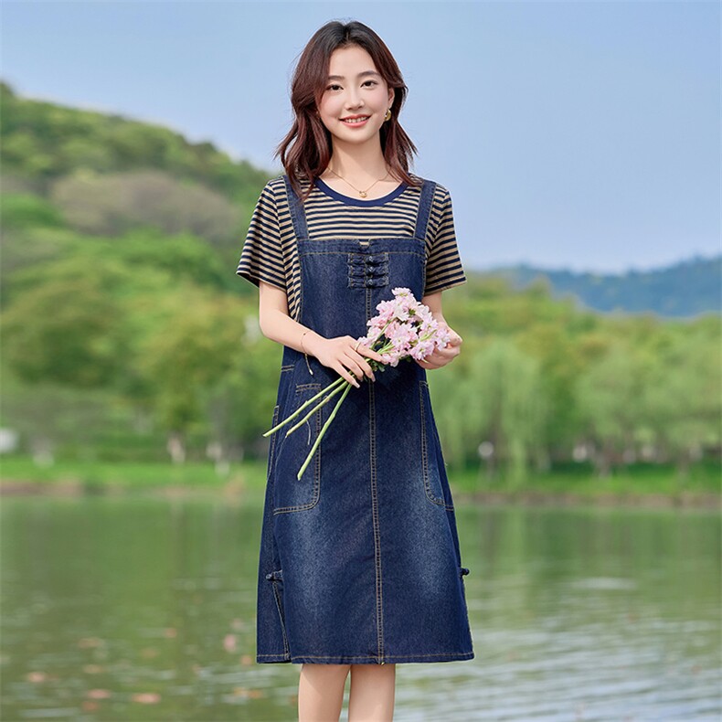 2025夏季女拼接休闲假两件连衣裙遮肉显瘦减龄大码洋气牛仔背带裙,女装连衣裙,利佳可人