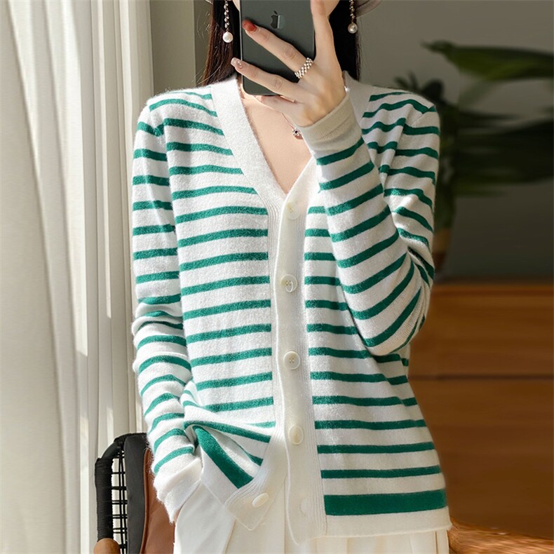 纯棉线撞色条纹V领针织短袖T恤女假开外套上衣宽松洋气百搭体恤，女装羊毛衫，冀清阳荣