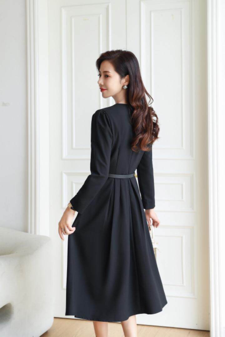 气质连衣裙，女装连衣裙，蓝芝衣秀