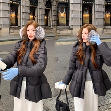 水衣源6832款纯色小蛮腰连帽显瘦羽绒服女(腰围可调节)，女装羽绒服，水衣源