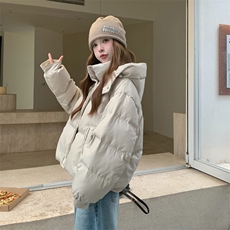 新款羽绒服韩东大门加厚保暖洋气时尚百搭连帽面包服女，女装羽绒服，2B114