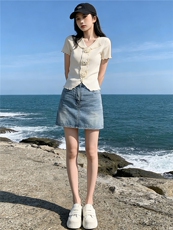 高级感时尚减龄套装女夏V领立体花朵短袖上衣蓝色牛仔短裙两件套，女装套装/套裙，江南