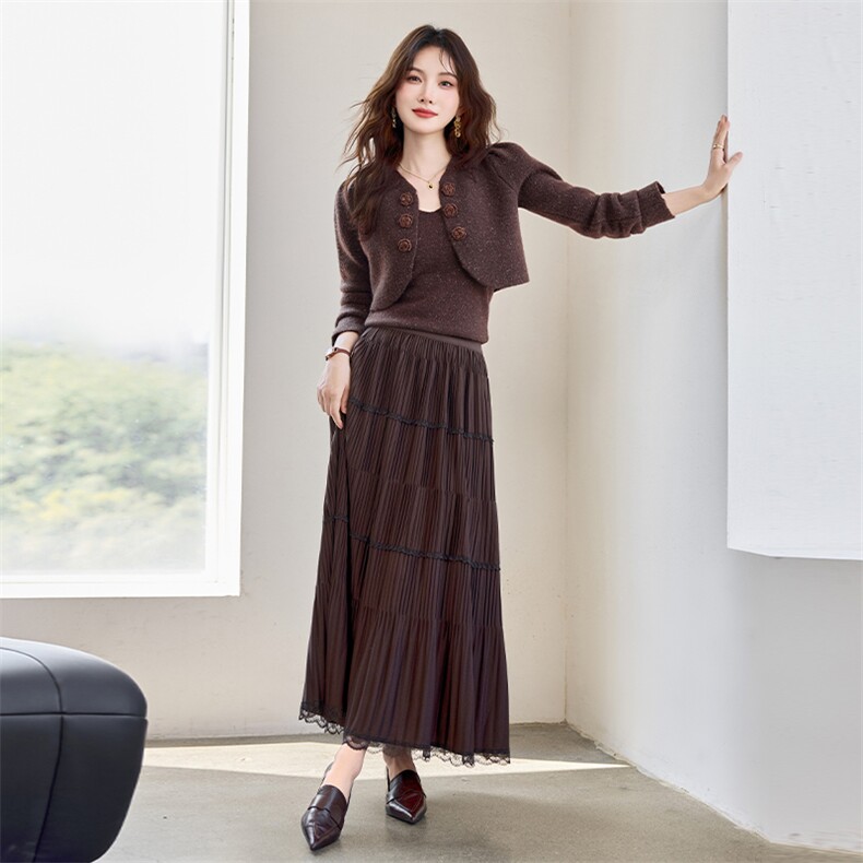 现货！秋季新款法式浪漫洋气时尚小香风丝绒花朵扣韩版三件套裙女，女装套装/套裙，宝儿家