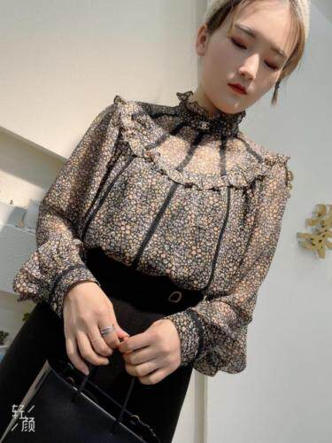 2021春季新款碎花打底衫，女装，云落伊里