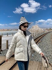 亮皮羽绒标90，其它，百妹仟红