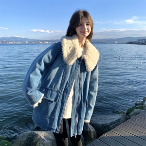 羊卷毛领牛仔羽绒服女2026冬季保暖90白鸭绒外套小个子宽松洋气图片