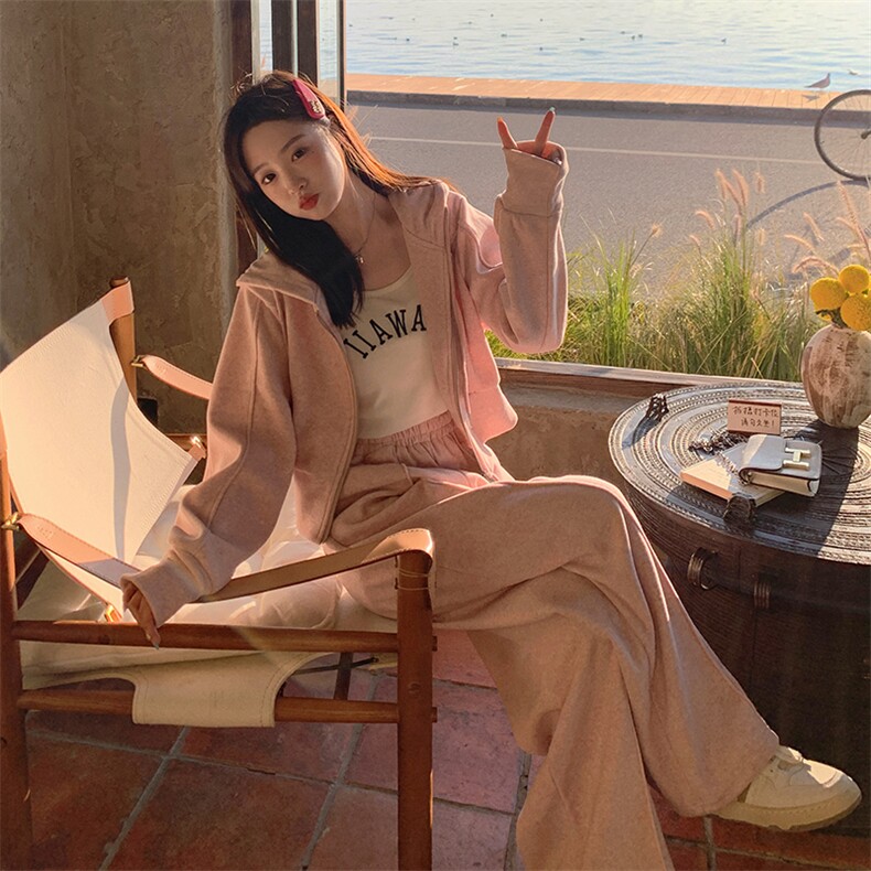 休闲运动穿搭粉色卫衣套装女春秋2025新款超火多巴胺阔腿裤两件套,女装套装/套裙,2C187