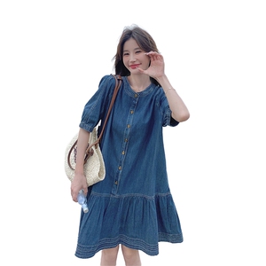 韩版复古牛仔连衣裙女2025夏季新款设计感小众休闲显瘦减龄中长裙图片