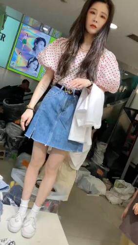 灯笼袖上衣，女装，浪漫E点