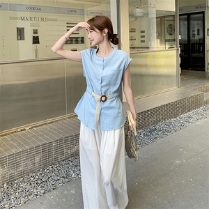 高级小众穿搭韩系chic蓝色无袖套装女夏超火好看白色阔腿裤两件套图片