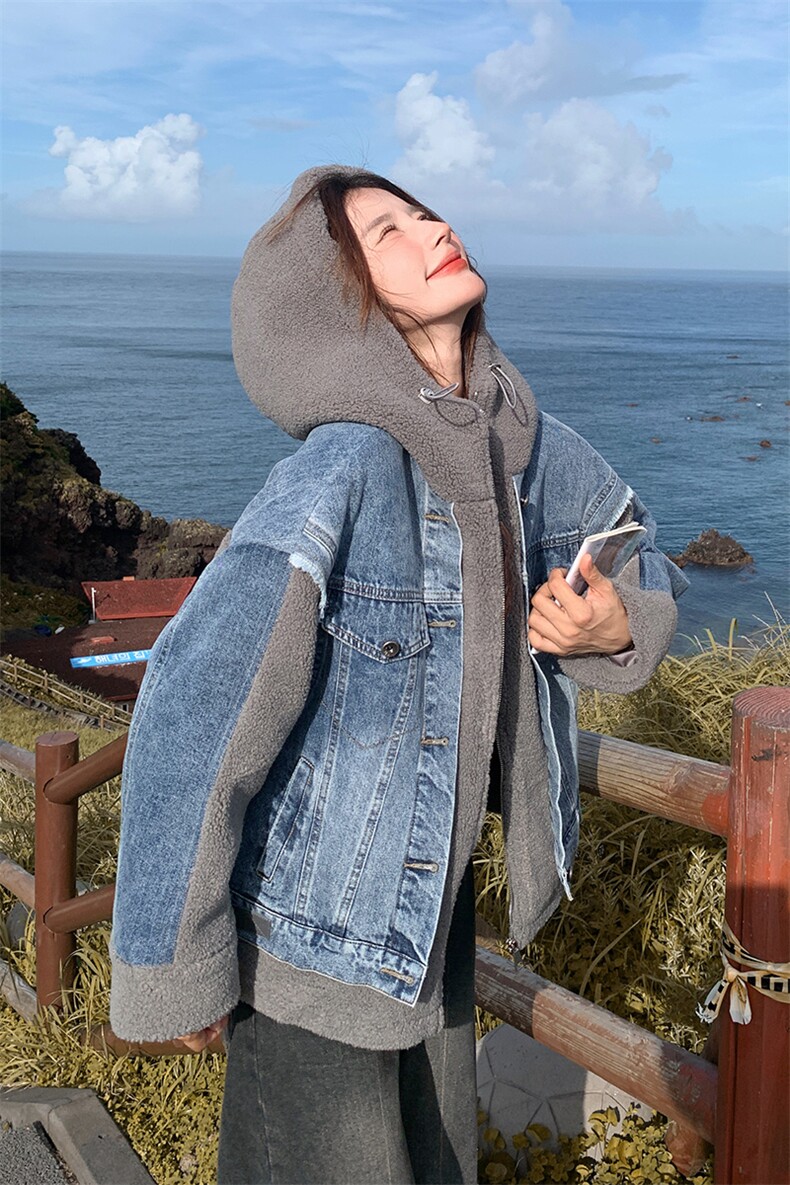 羊羔毛连帽拼接牛仔加厚派克服女冬季2024新款美式时髦机车服棉服,女装羊羔毛/颗粒绒,纯色衣恋