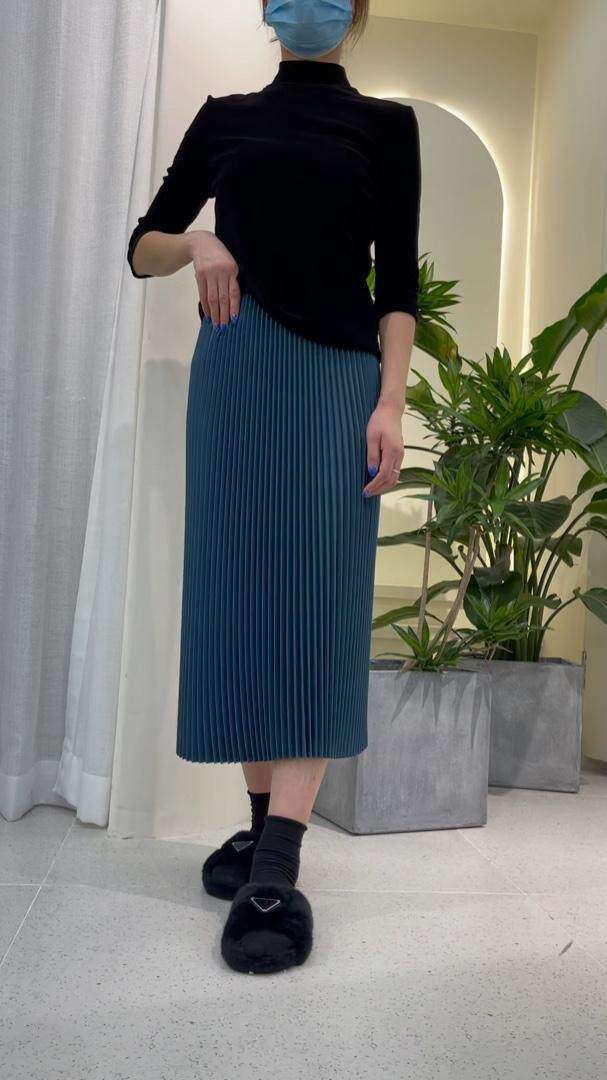 RT打绉裙面料挺括有型配西装神器，女装西装，贝纳拉