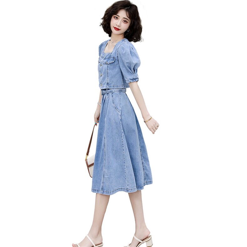 2021夏装新款时尚气质复古方领修身显瘦拼接牛仔两件套连衣裙,女装套装/套裙,奋斗女王