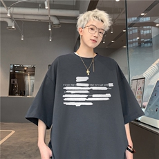 深灰色