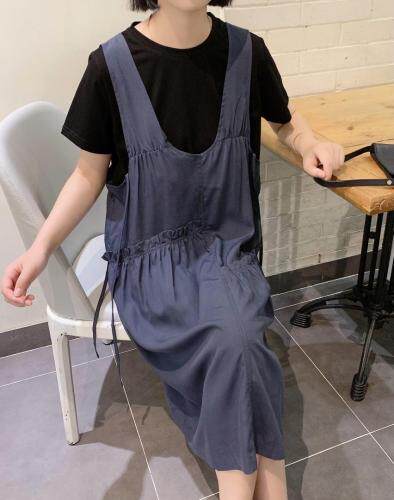 韩版假两件连衣裙，女装连衣裙，赫她娜