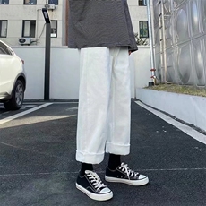 白色