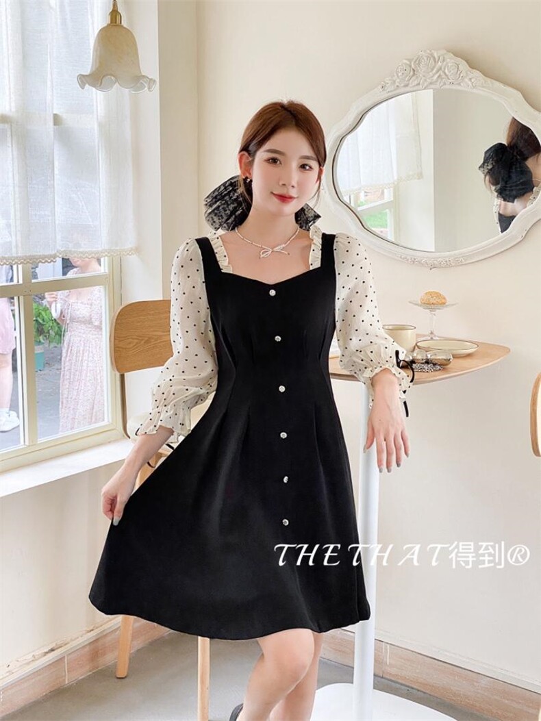 秋季新款拼接印花连衣裙，女装连衣裙，得到THETHAT