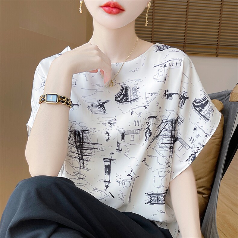 夏季缎面真丝短袖T恤女圆领蝙蝠袖涂鸦拼色上衣宽松休闲打底背心,女装T恤,朝贺羊绒