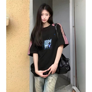 抖音得物品质二开240克宽松纯棉美式潮牌印花三条杠中性风短袖T恤图片