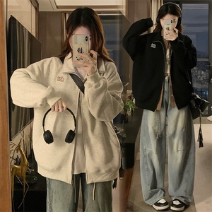 A495-P100 春秋季上衣个性胸标外套港风男女同款拉链夹克卫衣情侣图片