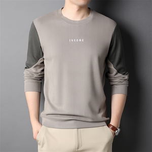 HPN790男式2023秋季服装新款长袖T恤青年圆领卫衣四季打底体恤P61图片