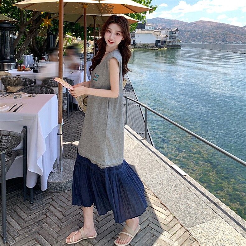 灰色韩版学院风减龄无袖背心连衣裙女2025夏季新款清纯系气质长裙,女装连衣裙,浙宝220